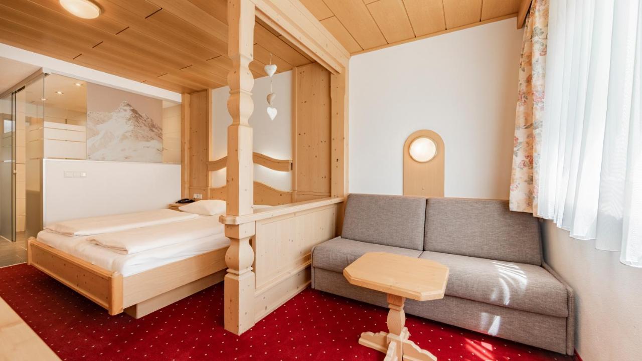 ايشجل Alp Larain B&B المظهر الخارجي الصورة