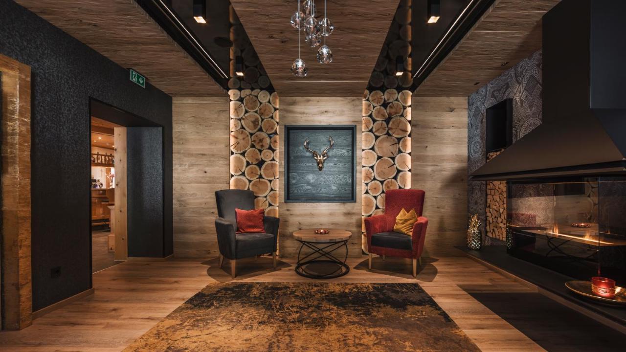 ايشجل Alp Larain B&B المظهر الخارجي الصورة